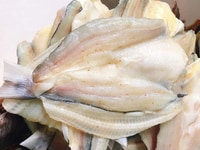 Bán đúng Khô Cá Dứa 1 nắng Cần giờ giá 330k/kg ( loại nhất con 1,2kg) Bán đúng Khô Cá Dứa 1 nắng Cần giờ giá 330k/kg ( loại nhất con 1,2kg)