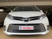 Toyota sienna 3.5 limtied đủ đồ xuất Mỹ sx 2018 chạy 9000 xe n Toyota sienna 3.5 limtied đủ đồ xuất Mỹ sx 2018 chạy 9000 xe n