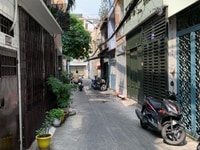 HOT!! CC Bán nhà trung tâm phú nhuận HOT!! CC Bán nhà trung tâm phú nhuận