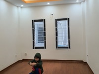 Bán nhà Lạc Long Quân . Cách ô tô tránh nhau 5m. Giá 3.7 tỷ Bán nhà Lạc Long Quân . Cách ô tô tránh nhau 5m. Giá 3.7 tỷ