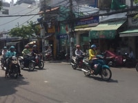Bán nhà tỷ phú 300m2, Phạm Hữu Lầu, Q7. Bán nhà tỷ phú 300m2, Phạm Hữu Lầu, Q7.