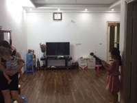 Cho thuê căn hộ ở luôn full đồ có sàn gỗ trần thạch cao view đẹp Cho thuê căn hộ ở luôn full đồ có sàn gỗ trần thạch cao view đẹp