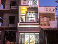 Nhà mới 1 trệt 2 lầu khu dân cư Thới Nhựt 2 full nội thất Nhà mới 1 trệt 2 lầu khu dân cư Thới Nhựt 2 full nội thất