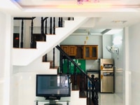 Bán nhà 2 tầng còn mới MT hẻm thông 88 Nguyễn Văn Quỳ, Quận 7 Bán nhà 2 tầng còn mới MT hẻm thông 88 Nguyễn Văn Quỳ, Quận 7