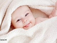 Nhà mình cần tuyển gấp cô giúp việc ăn ở lại nhà giữ bé 19 tháng Nhà mình cần tuyển gấp cô giúp việc ăn ở lại nhà giữ bé 19 tháng