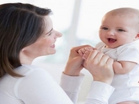 Cần tìm 1 người chăm bé 1 người giúp việc nhà 1 người chăm bà Cần tìm 1 người chăm bé 1 người giúp việc nhà 1 người chăm bà