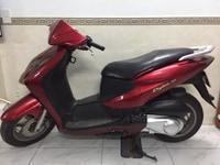 Honda Dylan 150 nhập Ý đời 2004 BSTP chính chủ máy êm ru không hú láp. Honda Dylan 150 nhập Ý đời 2004 BSTP chính chủ máy êm ru không hú láp.