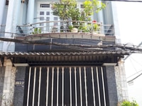Nhà nguyên căn hẻm xe tải gia đình hoặc công ty đều thuê tốt! Nhà nguyên căn hẻm xe tải gia đình hoặc công ty đều thuê tốt!