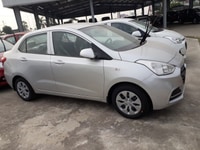 Còn 01 xe Huyndai i10 duy nhất cho thuê tết Còn 01 xe Huyndai i10 duy nhất cho thuê tết