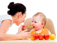 Cần tuyển một người giúp việc nhà một người chăm người già 1 giữ em bé Cần tuyển một người giúp việc nhà một người chăm người già 1 giữ em bé