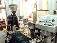 Cần gấp 03 nam nữ bán cà phê, không cần kinh nghiệm: Cần gấp 03 nam nữ bán cà phê, không cần kinh nghiệm: