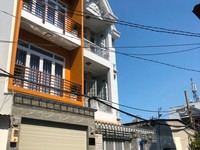 Nhà chính chủ cần bán P.11, Gò Vấp, DT 4x14m, trệt, 3 lầu