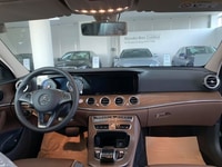 E200 xe mới 100% dky biển công ty giá lăn bánh 1,9x tỷ E200 xe mới 100% dky biển công ty giá lăn bánh 1,9x tỷ