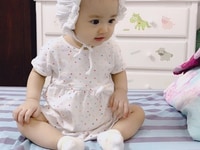 Nhà mình cần gấp cô giúp việc chăm bé, nhà thì có 1 bé 10 tháng Nhà mình cần gấp cô giúp việc chăm bé, nhà thì có 1 bé 10 tháng