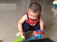 Nhờ a chị e giới thiệu giúp người giúp việc chăm bé Nhờ a chị e giới thiệu giúp người giúp việc chăm bé
