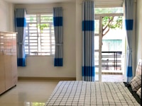 Phòng mới, đẹp, có ban công nội thất. Gần Ngã 5 Chuồng Chó Phòng mới, đẹp, có ban công nội thất. Gần Ngã 5 Chuồng Chó