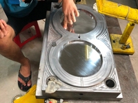 Tuyển 03 Thợ cơ khí khuôn mẫu và 02 thợ đứng máy ép nhựa