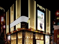 Nhà 120m2 x 3 tầng giữa Nguyễn du & Trần hưng đạo mt 11 met... Nhà 120m2 x 3 tầng giữa Nguyễn du & Trần hưng đạo mt 11 met...