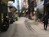 Nhỉnh 4 tỷ có nhà đẹp phân lô 4 tầng đường Phan Đình Giót, lô góc. Nhỉnh 4 tỷ có nhà đẹp phân lô 4 tầng đường Phan Đình Giót, lô góc.