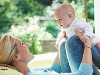 Gia Đình Tìm 1 Nữ Giúp Việc Nhà, 1 Nữ Chăm Bé, 1 Chăm Bà Làm Ăn Ở Lại. Gia Đình Tìm 1 Nữ Giúp Việc Nhà, 1 Nữ Chăm Bé, 1 Chăm Bà Làm Ăn Ở Lại.