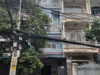 Cho thuê nhà MT nguyên căn 6PN 32 Phạm Viết Chánh, Quận Bình Thạnh Cho thuê nhà MT nguyên căn 6PN 32 Phạm Viết Chánh, Quận Bình Thạnh