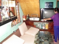 Gia Đình Tìm 1 Nữ Giúp Việc Nhà, 1 Nữ Chăm Bé, 1 Chăm Bà Làm Ăn Ở Lại. Gia Đình Tìm 1 Nữ Giúp Việc Nhà, 1 Nữ Chăm Bé, 1 Chăm Bà Làm Ăn Ở Lại.