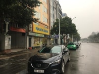 Cần bán tòa nhà dịch vụ 130m, 7 nổi có hầm, đường Nguyễn Văn Huyên Cần bán tòa nhà dịch vụ 130m, 7 nổi có hầm, đường Nguyễn Văn Huyên