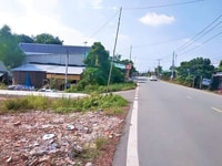 Cần bán đất gấp ngay ngã tư Xoài Đôi Cần bán đất gấp ngay ngã tư Xoài Đôi
