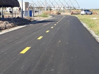 Bán 1 xào đất đường vào khu công nghiệp giá 600tr . Bán 1 xào đất đường vào khu công nghiệp giá 600tr .