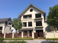 Cần bán 2 căn biệt thự lô góc 432m2 và 300m2 View công viên Cần bán 2 căn biệt thự lô góc 432m2 và 300m2 View công viên