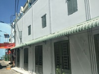 Bán căn nhà nhỏ bé bé xinh xinh. Bán căn nhà nhỏ bé bé xinh xinh.