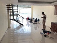 Cần bán nhà kinh doanh mặt Hồ Tây vỉa hè rộng 88m 4.5 tầng Mt 5m 25 tỷ Cần bán nhà kinh doanh mặt Hồ Tây vỉa hè rộng 88m 4.5 tầng Mt 5m 25 tỷ