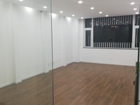 Cho thuê nhà mặt tiền Hồ Xuân Hương Q3, DT 4x18m, hầm 4 lầu. Cho thuê nhà mặt tiền Hồ Xuân Hương Q3, DT 4x18m, hầm 4 lầu.