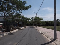 Tôi cần bán lô đất ngay trung tâm Cần Giuộc có sổ hồng, giá bán 680 tr Tôi cần bán lô đất ngay trung tâm Cần Giuộc có sổ hồng, giá bán 680 tr