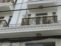 Gấp! Chủ cần tiền bán gấp căn nhà mặt tiền Phùng Văn Cung, 4m x 12m Gấp! Chủ cần tiền bán gấp căn nhà mặt tiền Phùng Văn Cung, 4m x 12m