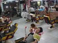 Cần 2 thợ nử cạo mặt ráy taibao lương 10tr.làm thời gian 9h đến 8h30p Cần 2 thợ nử cạo mặt ráy taibao lương 10tr.làm thời gian 9h đến 8h30p