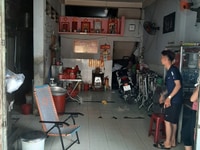Bán gấp nhà mặt tiền đường quận 10 Bán gấp nhà mặt tiền đường quận 10