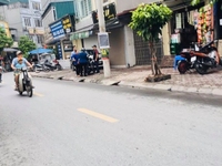 Bán nhà mặt ngõ Gốc Đề - Minh Khai, 25 m2, MT 3.2m, KD, ô tô, 4.9 tỷ. Bán nhà mặt ngõ Gốc Đề - Minh Khai, 25 m2, MT 3.2m, KD, ô tô, 4.9 tỷ.