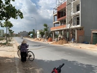 Bán lô đất kế góc 3ty3 ngay KDC Tân Tạo đông đúc Bán lô đất kế góc 3ty3 ngay KDC Tân Tạo đông đúc
