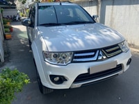 Cần Bán Mitsubishi Pajero 2016 tự trộng trắng Thể thao. Cần Bán Mitsubishi Pajero 2016 tự trộng trắng Thể thao.