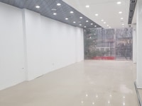 Cho thuê văn phòng mặt phố Khâm Thiên, 70m2, view kính, full tiện ích Cho thuê văn phòng mặt phố Khâm Thiên, 70m2, view kính, full tiện ích