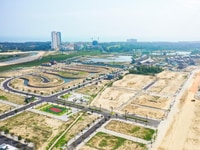 Cần bán gấp lô đất nền giáp sông Cổ Cò, gần biển và các khu Resort 5* Cần bán gấp lô đất nền giáp sông Cổ Cò, gần biển và các khu Resort 5*