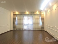 Mặt phố Phạm Tuấn Tài Phan Văn Trường Trần Quốc Hoàn Dịch Vọng Hậu Cầu Mặt phố Phạm Tuấn Tài Phan Văn Trường Trần Quốc Hoàn Dịch Vọng Hậu Cầu