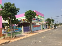Bán rẻ lô góc 2 MT đường nhựa thông sát QL13,chợ, đối diện ĐH Việt Đức Bán rẻ lô góc 2 MT đường nhựa thông sát QL13,chợ, đối diện ĐH Việt Đức