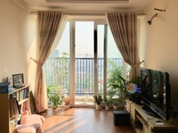 Tầng chung View thoáng, 72m2 Full đồ nội thất sổ đỏ chính chủ Gemek2 Tầng chung View thoáng, 72m2 Full đồ nội thất sổ đỏ chính chủ Gemek2