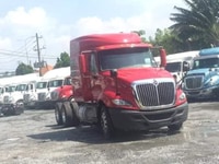 Cần bán đầu kéo mỹ n13 450hp giá rẻ. Cần bán đầu kéo mỹ n13 450hp giá rẻ.
