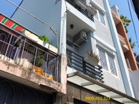 Nhà mới Nguyễn Văn Đậu 4.5x13m 1trệt 2lầu st. Giá22tr. Nhà mới Nguyễn Văn Đậu 4.5x13m 1trệt 2lầu st. Giá22tr.