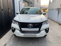 Bán Toyota Fortuner dầu 2018 số sàn màu Trắng. Bán Toyota Fortuner dầu 2018 số sàn màu Trắng.