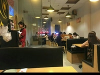 Cho mướn mặt bằng 1 trệt 2 lầu đường Trương Định q3 Cho mướn mặt bằng 1 trệt 2 lầu đường Trương Định q3