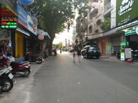 Cho thuê nhà MT Vũ Huy Tấn, P.3, Q.Bình thạnh( 4x17.5m) 4tầng, 45tr Cho thuê nhà MT Vũ Huy Tấn, P.3, Q.Bình thạnh( 4x17.5m) 4tầng, 45tr